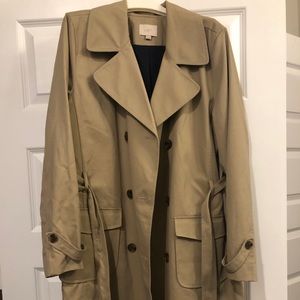 Loft outlet trench coach